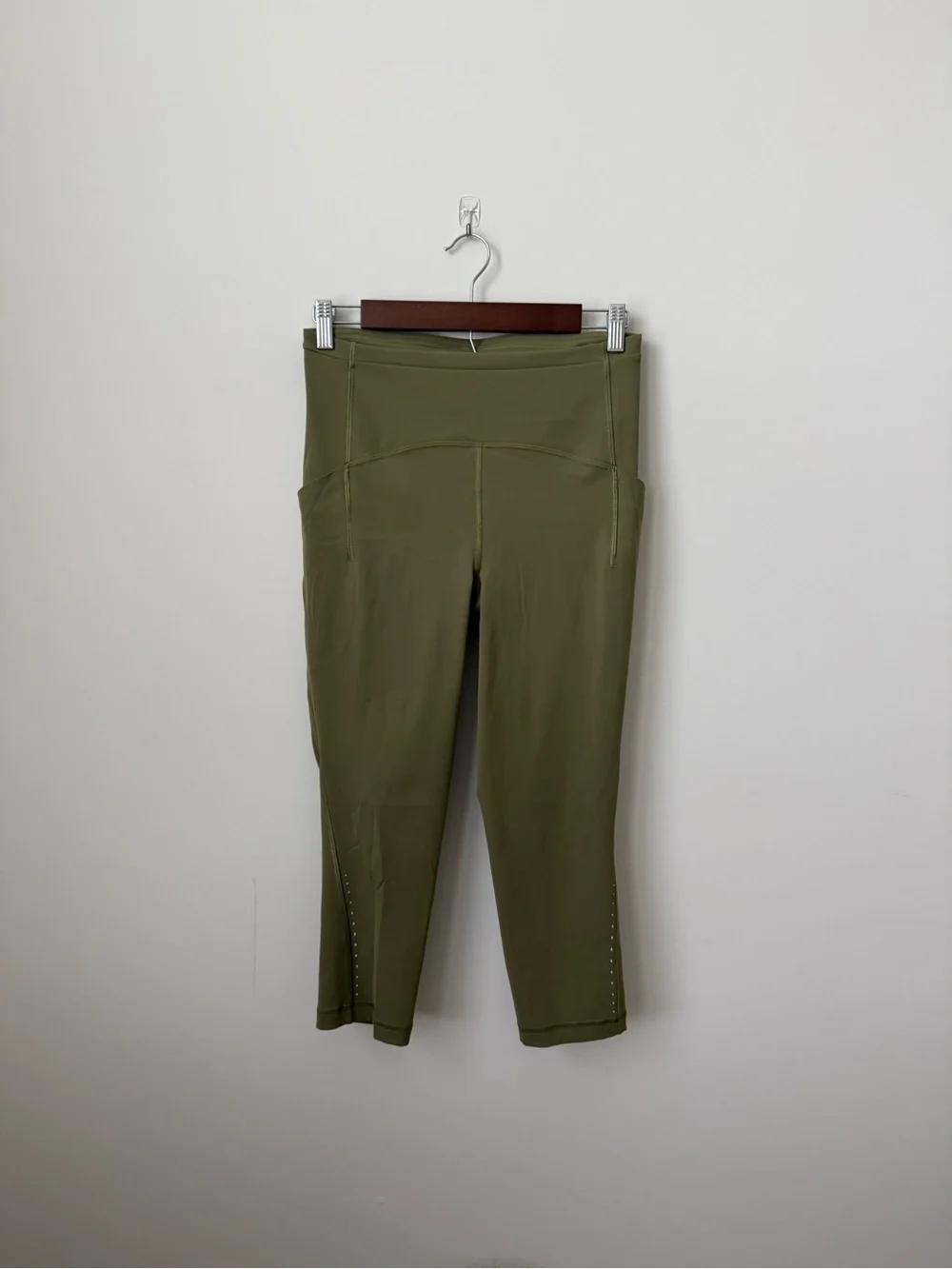 Lululemon Swift Speed High Rise Crop 21” Bronze‎ Green Size 8